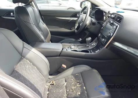 2016 Nissan Maxima 3.5 Sr z USA, uszkodzony, nr VIN 1N4AA6AP8GC901079